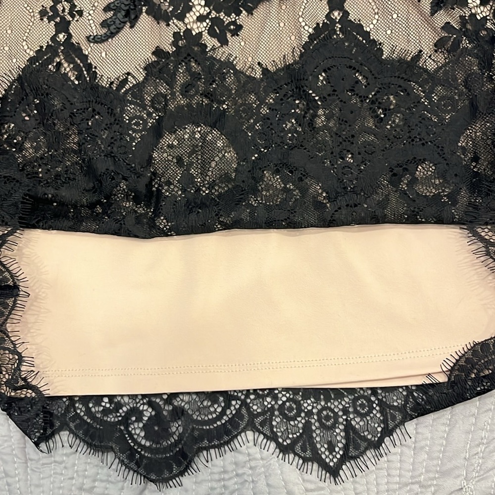 Express Women’s Black Lace w beading and tan tank liner dress size 6 - Picture 12 of 12